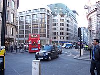 Monument junction, where King William Street and Gracechurch Street converge. King William St-Gracechurch St.jpg