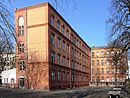 Kolonnenstrasse 21-23 (Berlin-Schöneberg) School building in the courtyard.JPG