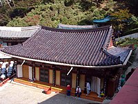 Korea-Danyang-Guinsa Hall Glazed Roof 2974-07.JPG