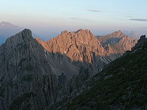 The Kuhljochspitze, Freiungen and Reither Spitze seen from the Erlspitze