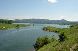 Lago Cecita.jpg
