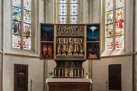 "Langenlois_Kirche_Flügelaltar_01.jpg" by User:Uoaei1