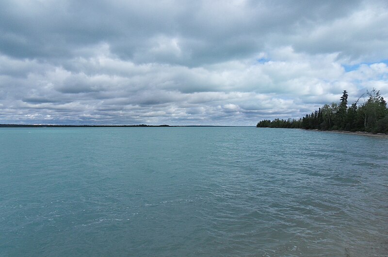 File:Little Limestone Lake.jpg