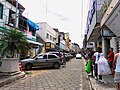 File:Lojas na Rua Coronel Silvino Pereira, Coronel Fabriciano MG.JPG