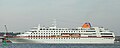 MS C.Columbus mä Hapag-Lloyd klöören (22. Mei 2002)