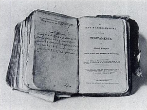 Bibel med latinskt skriftsystem
