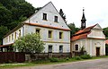 Čeština: Kaplička v Osinalicích, části Medonosů English: Small chapel Osinalice, part of Medonosy municipality, Czech Republic