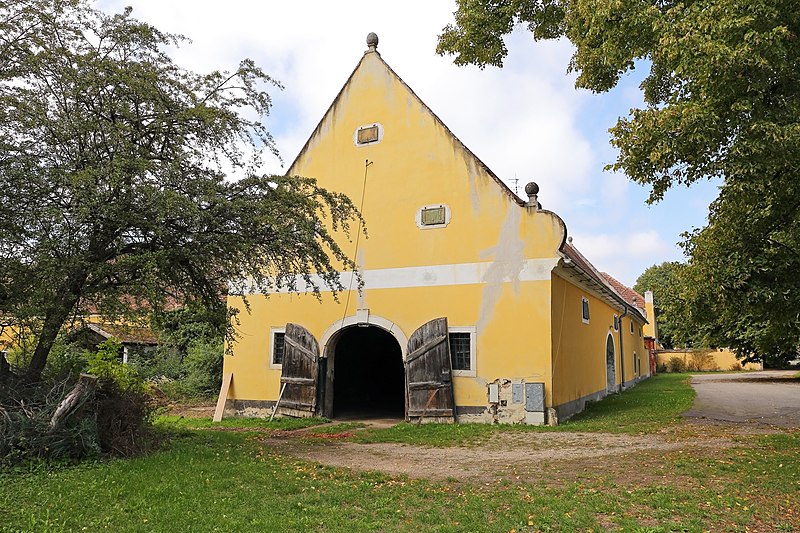 File:Meierhof in Oberhöflein 01 2015-09.jpg