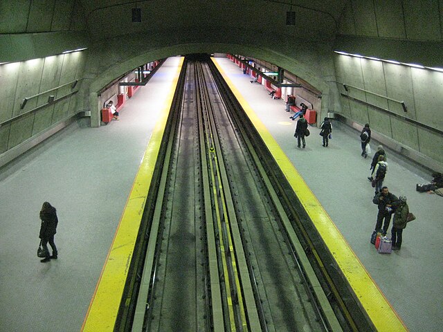 Radisson station