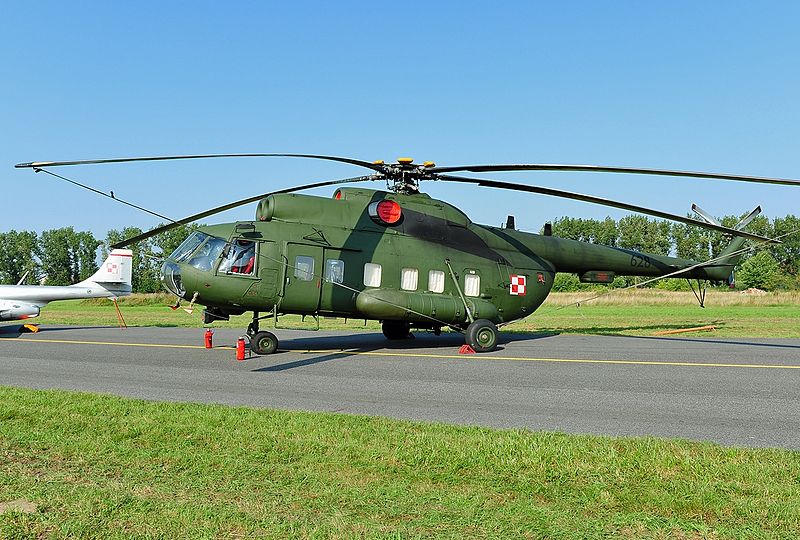 File:Mil Mi-8RL Hip, Poland - Air Force JP7196183.jpg