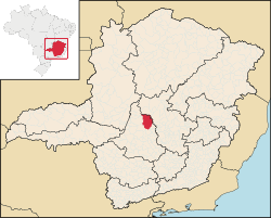 Localização de Pompéu em Minas Gerais
