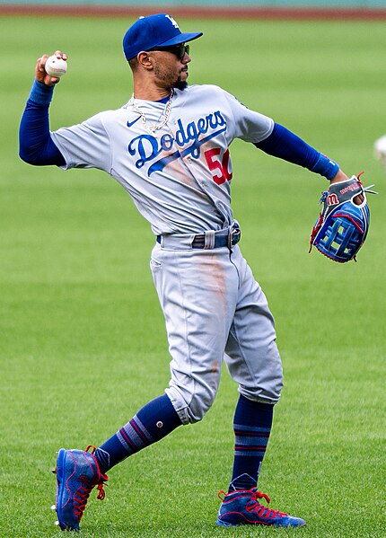 Betts with the Los Angeles Dodgers in 2023