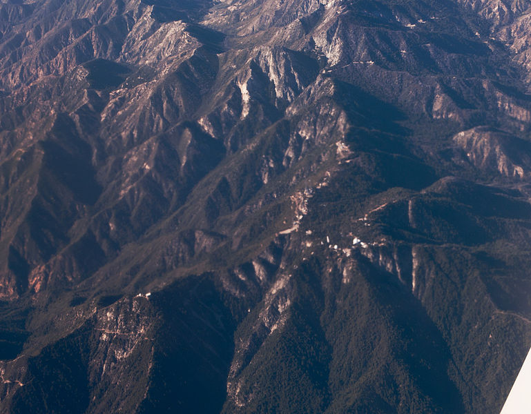 File:Mt. Wilson from United 653 (8397473056).jpg