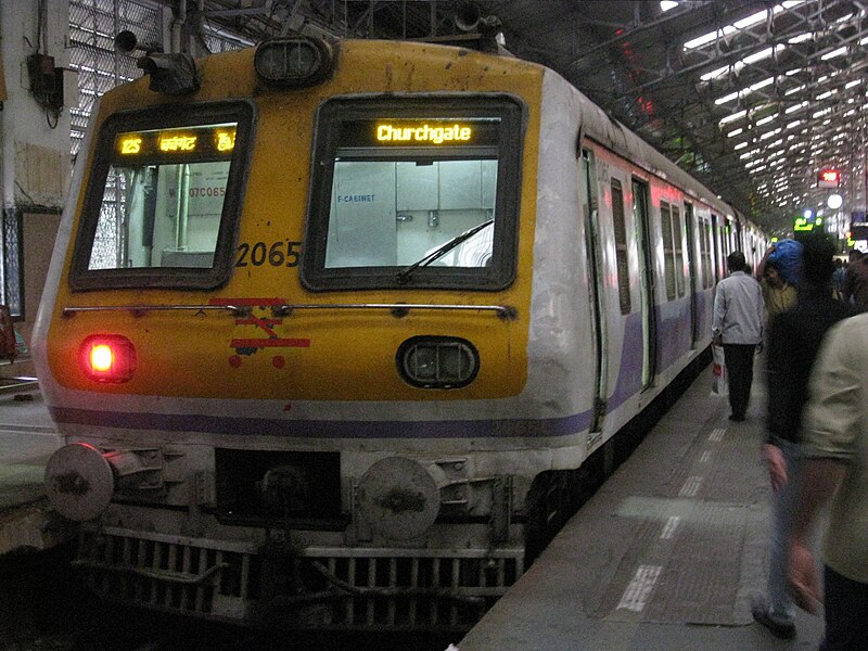 File:Mumbai suburban railway emu 10.JPG