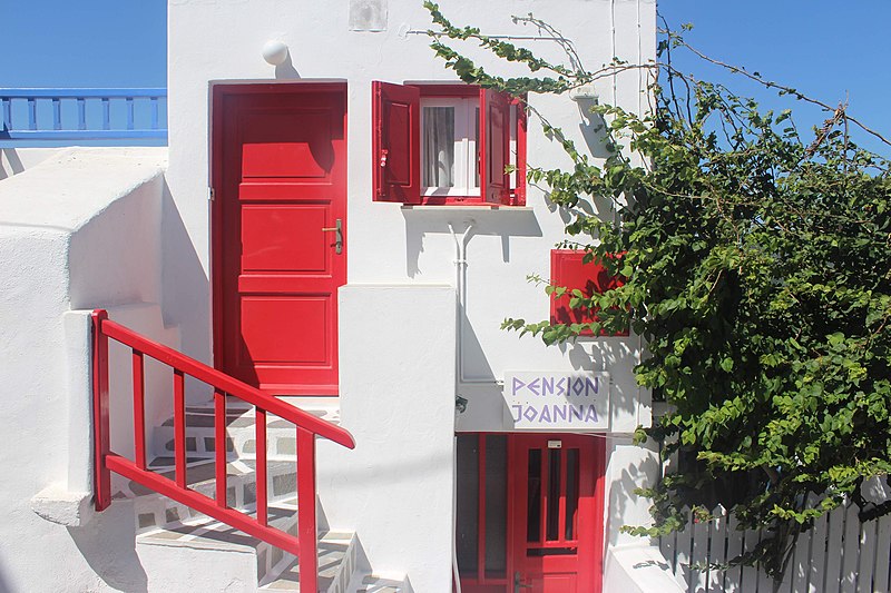 File:Mykonos .jpg