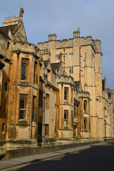 File:New College buildings in Holywell Street - geograph.org.uk - 4062909.jpg