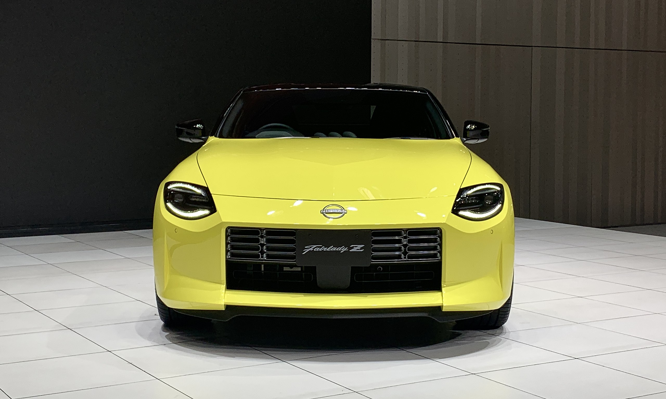 File:Nissan FAIRLADY Z (Z34) Version ST, 2022, front.jpg - Wikipedia