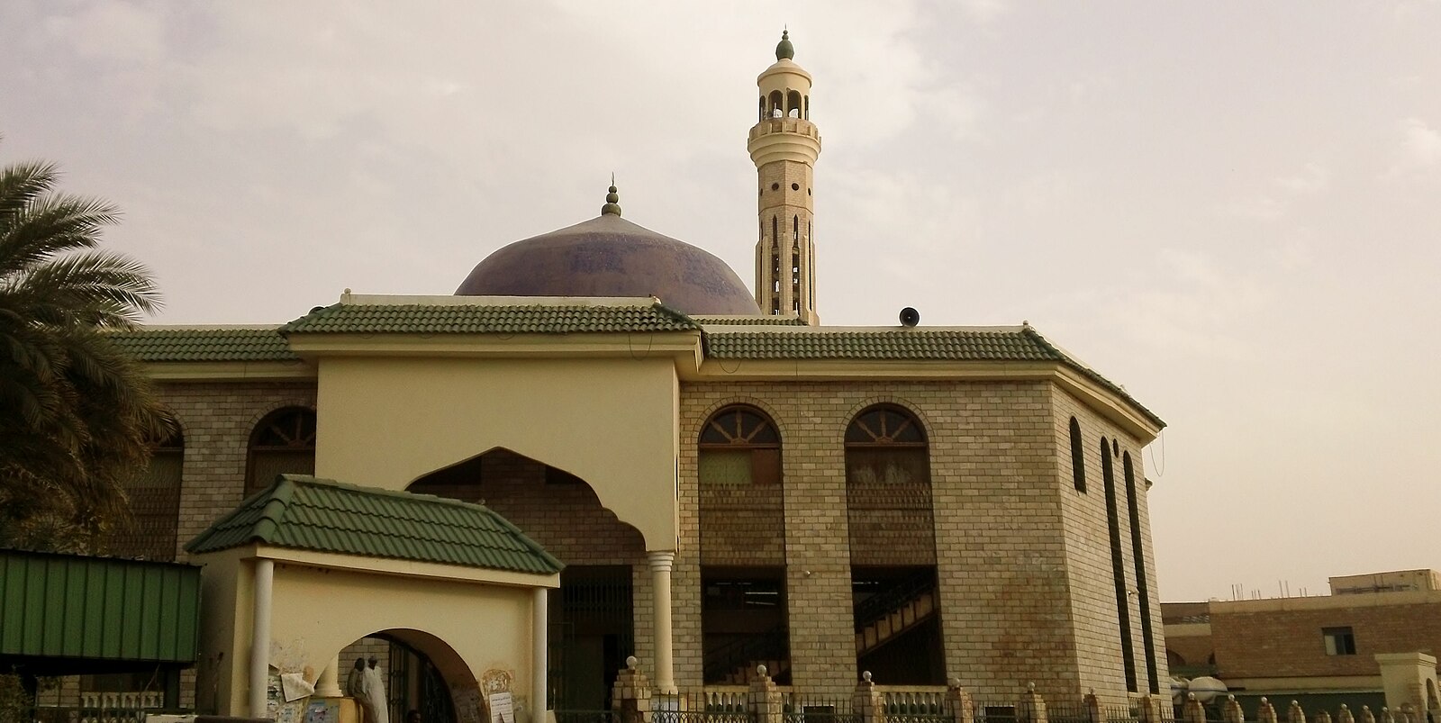 Khalifa Mosque Омдурман. Мечеть в Омдурмане ПНШ. Большая мечеть 1 ноября 1954. Старинная мечеть в уале Рича.