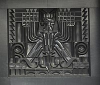 Mieczysław Kotarbiński, Polens våbenskjold, basaltrelief i art deco-stil, Warszawa, 1931.