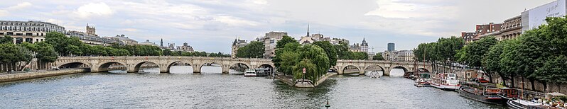 File:Paris, Pont Neuf -- 2014 -- 1412-6.jpg