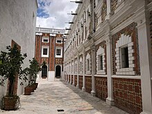 Archivo:Patio_de_los_Azulejos_Puebla.jpg