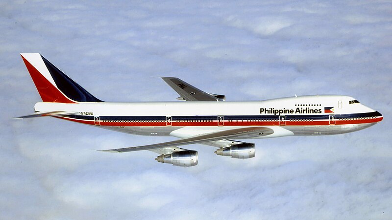 File:Philippine Airlines Boeing 747-200B (c. 1980).jpg