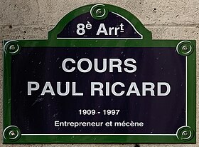 Voir la plaque.