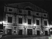 Pontevedra-Fachada del Teatro Principal (10397985484).jpg