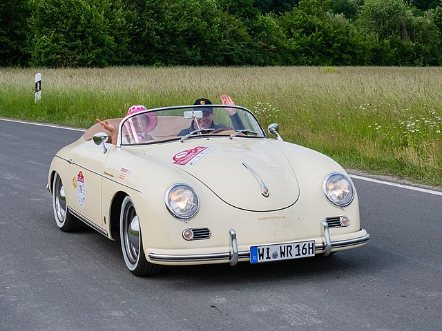 Porsche Speedster in a regularity rally for historic vehicles, no additional safety equipment such as a roll cage or helmets are needed