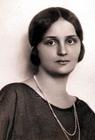 Fiica Lucretia, 1926