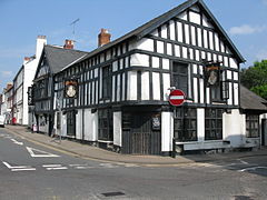 Queens Head Monmouth.jpg