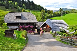 Historical farming estate Stoffl in Radenthein, Carinthia, with an 18th-century arrangement of a main building, a granary and two buildings used as stables and barns. Radenthein Dabor 5 Bauernhof Stoffl 11092011 055.jpg