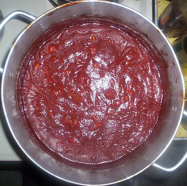 File:Red Hot Cinnamon Sauce.jpg