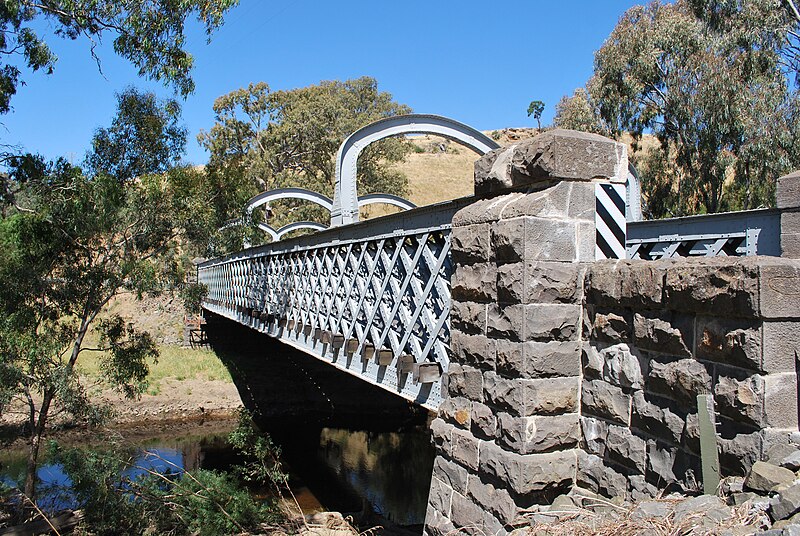 File:Redesdale Bridge 002.JPG