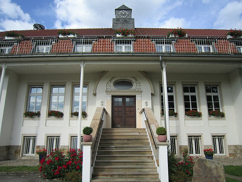 File:Rheine Josef-Pieper-Schule.JPG