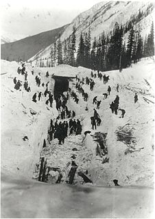 1910 Rogers Pass avalanche train wreck