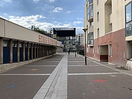 A Rue Mouraud cikk illusztráló képe