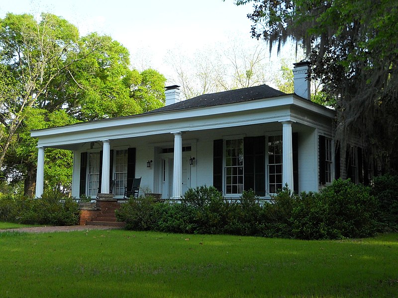 File:Samuel R. Pitts Plantation Pittsview AL.JPG