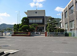 さぬき市立鴨部小学校