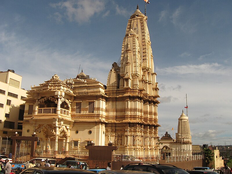 File:Shree Sanatan Dharma Mandal temple (Kampala) 05.JPG