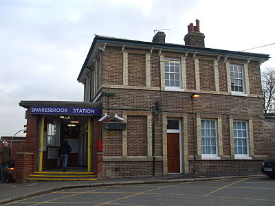 Snaresbrook (London Underground)