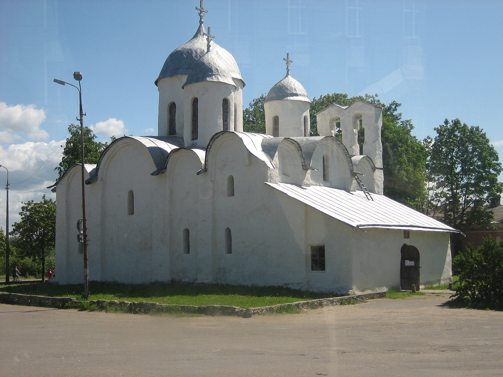 Псков Горького 1а Церковь