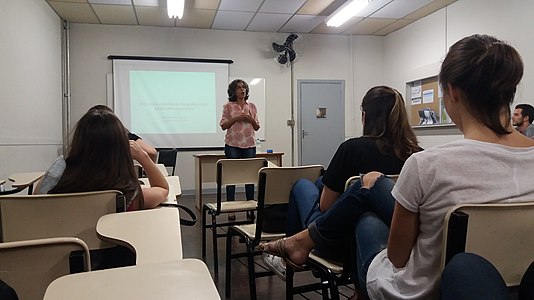 Palestra de Solange Ferraz de Lima, na Faculdade Cásper Líbero, em 25 de outubro de 2017