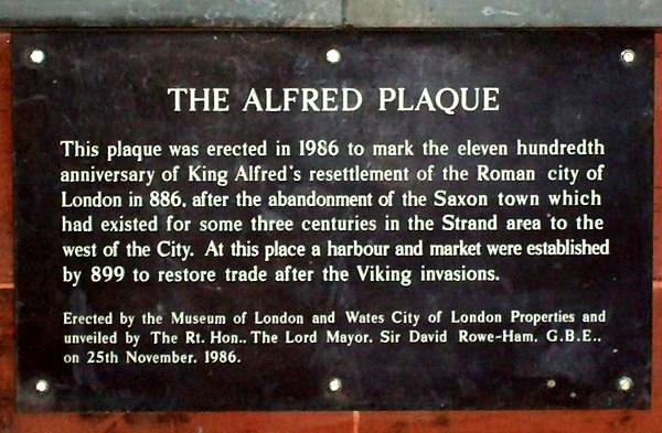 A plaque in the City of London noting the restoration of the Roman walled city by Alfred