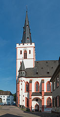 Evangelical collegiate church