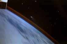 Comet Hale-Bopp imaged by a shuttle crew member Sts84 63.jpg