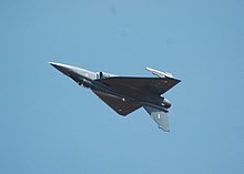 HAL Tejas in volo capovolto.