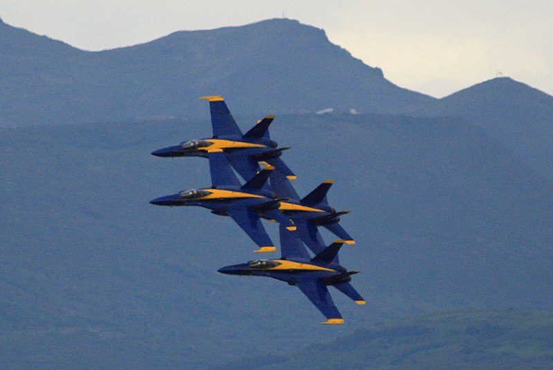 File:The USN Blue Angels at Arctic Thunder 2010 at Elmendorf AFB, Anchorage, Alaska (IMG 5555a) (5232795198).jpg