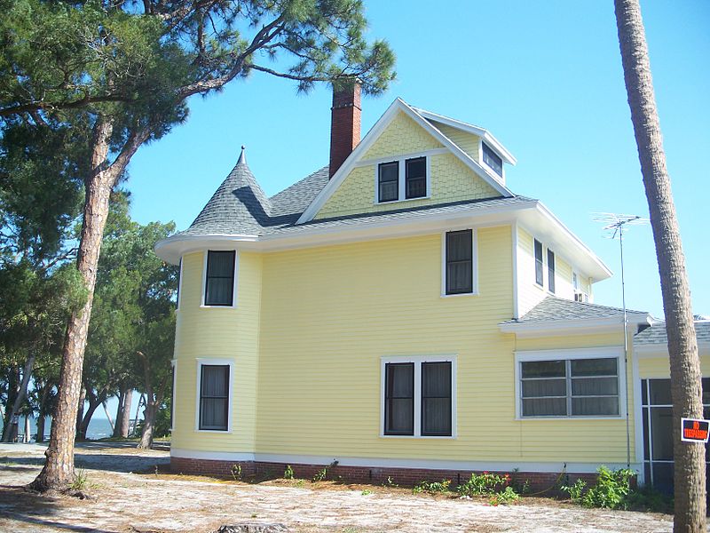 File:Titusville Spell House01.jpg