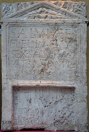Tombstone of a former slave girl named Fledimella, found at the ancient site of Fectio (Vechten), Rijksmuseum van Oudheden, Leiden (9558992879).jpg